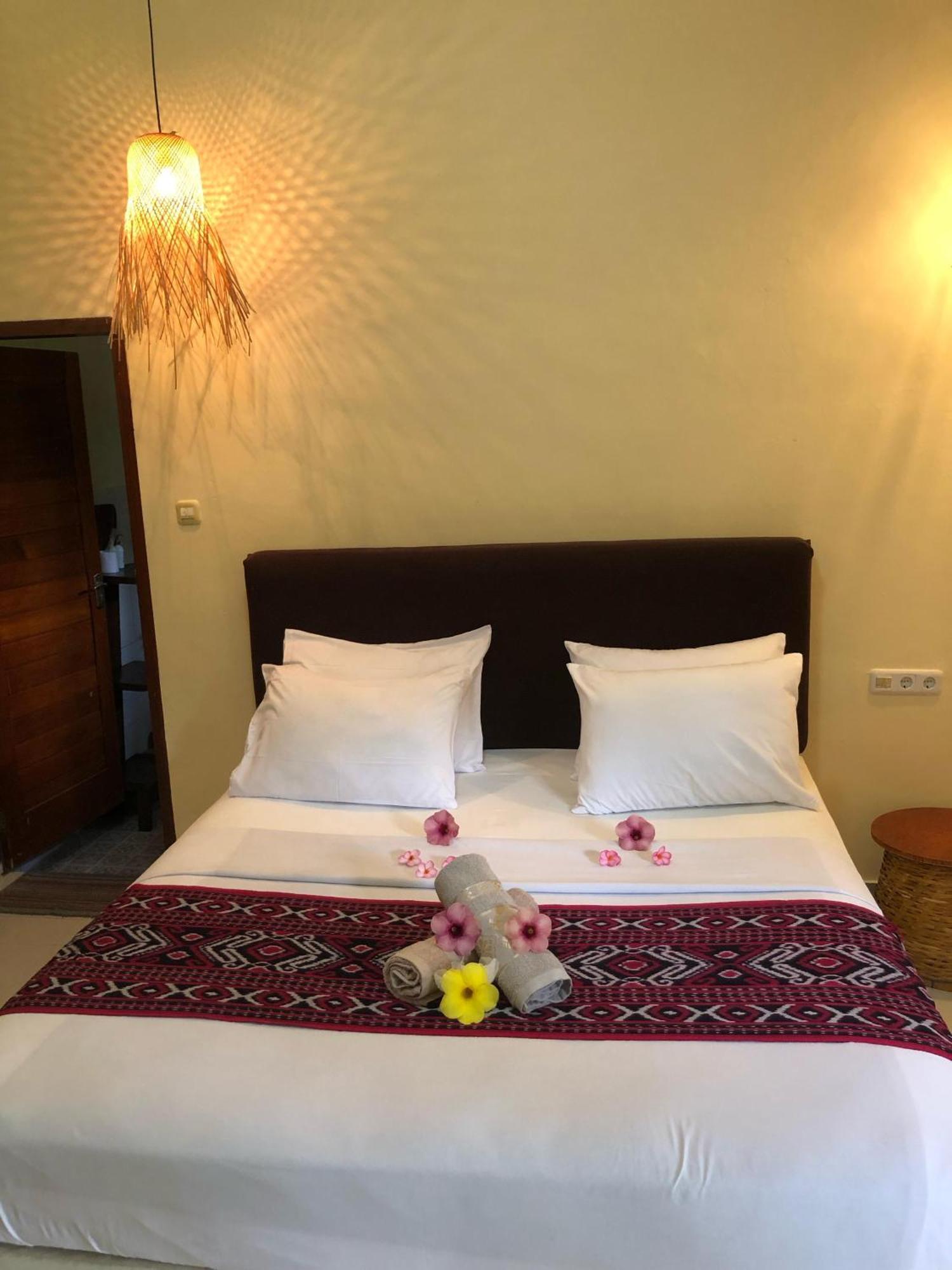 Waroeng Senaru Hotel Kültér fotó